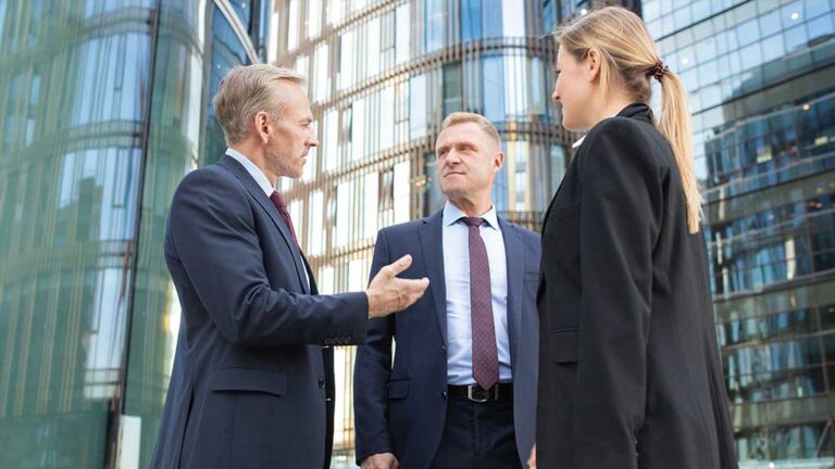 Navigating Legal Challenges in Commercial Property Management: What Every Manager Should Know in 2024